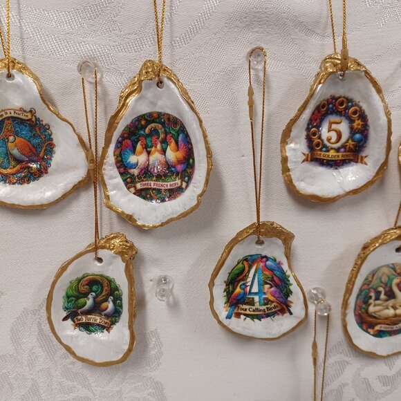 Glorious Gold #3 12 Days of Christmas Oyster Shell Ornaments + 2 Bonus Ornaments - Picture 3 of 7